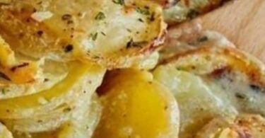 Garlic Lemon Butter Seared Scallops